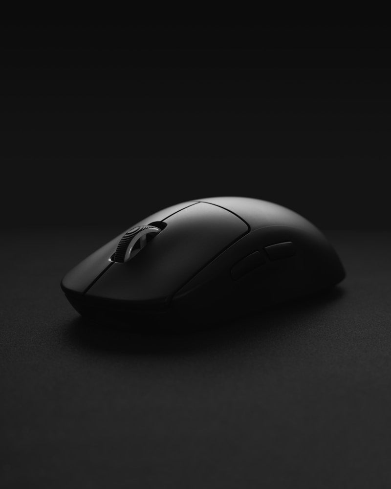 Wireless Gaming Mouse Pro in White